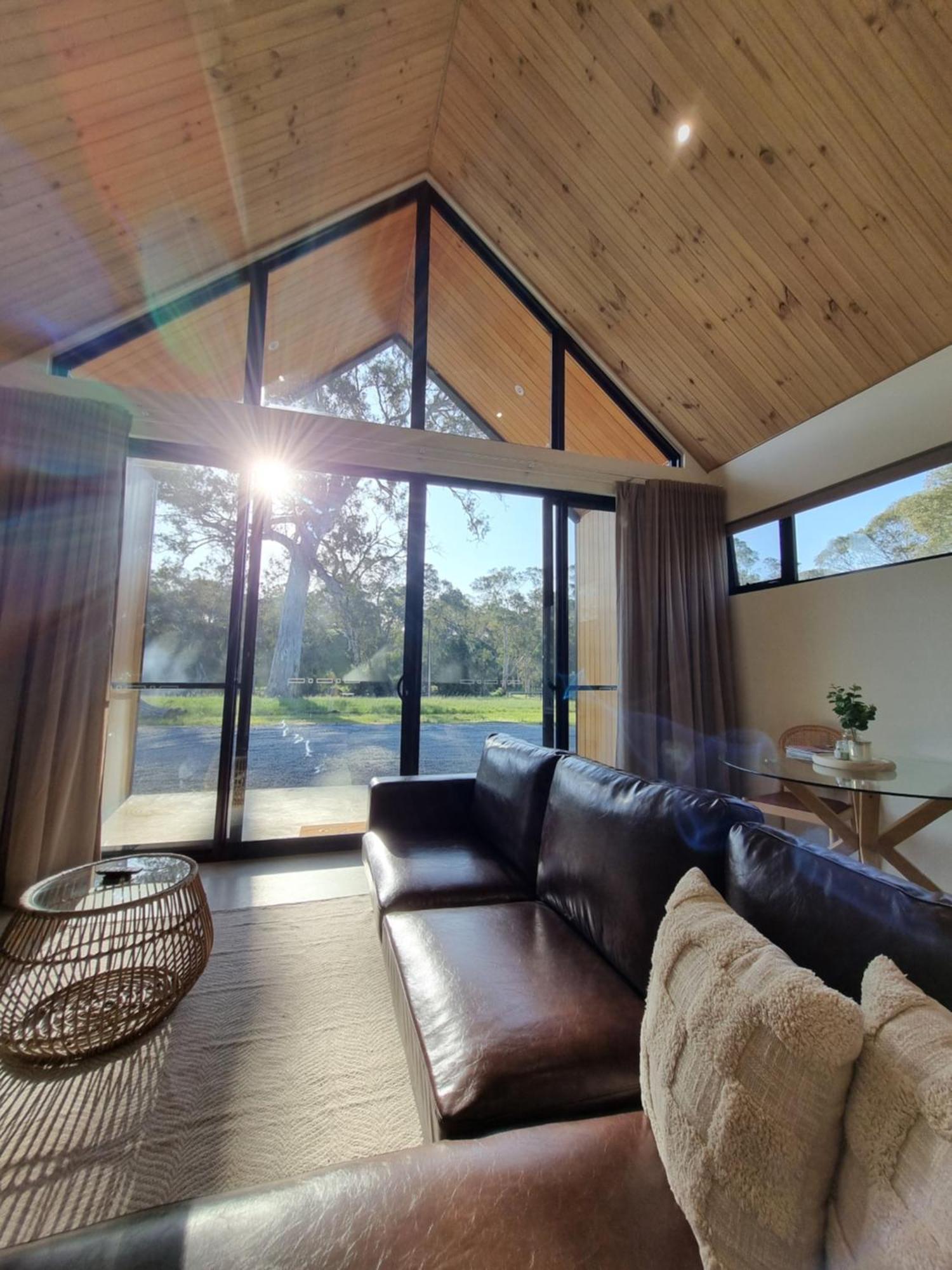 Hills Country house Sampsons Flat